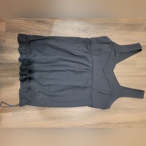 Lululemon black tank top 10 like new